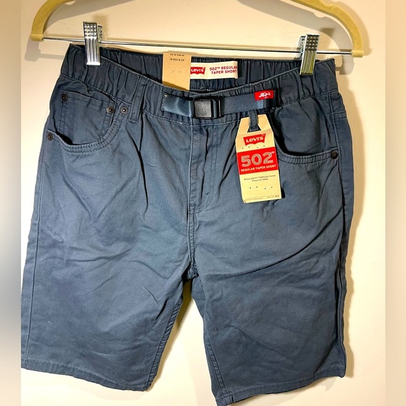 LEVI'S 502 Regular Taper Utility Shorts, Boys - Picture 2 of 5